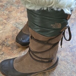 The North Face Women's Brown and Green Winter Boots